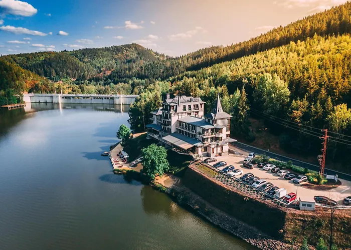 5 Sterne Hotels Retro Riverside Wellness